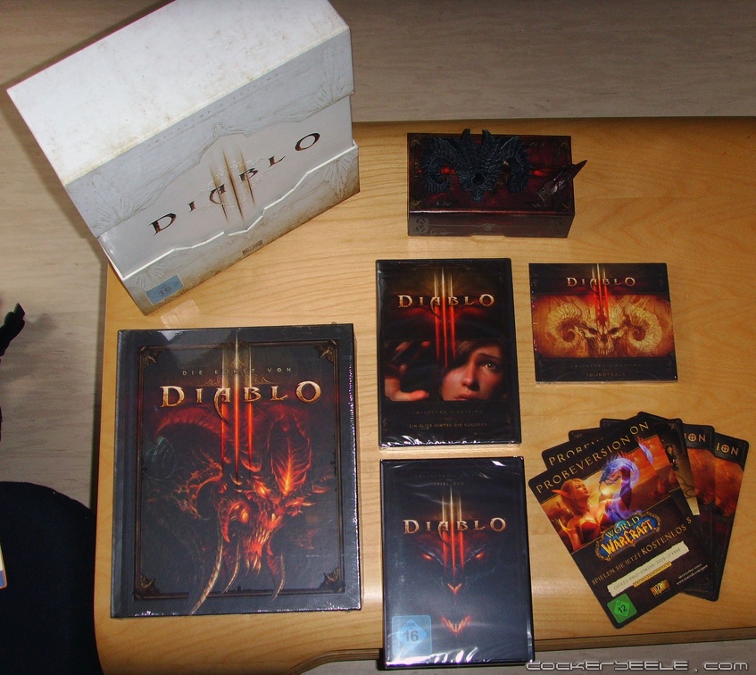 Diablo III Collector's Edition Unboxing
