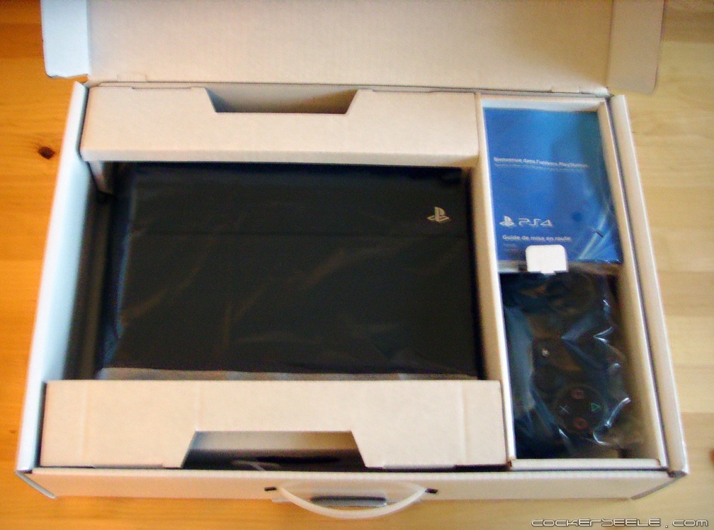 playstation4 verpackung offen