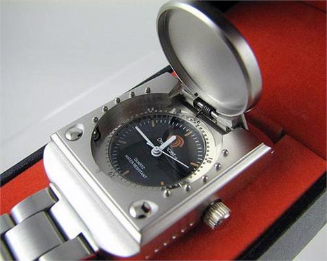 retro: dreamcast-armbanduhr