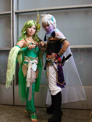 cosplayer auf der tokyo game show cosplayer auf der tokyo game show